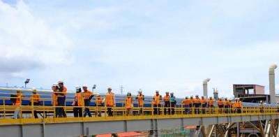 Hilirisasi Nikel Strategi untuk Pertumbuhan Ekonomi Indonesia 8 Hilirisasi Nikel Strategi untuk Pertumbuhan Ekonomi Indonesia 8