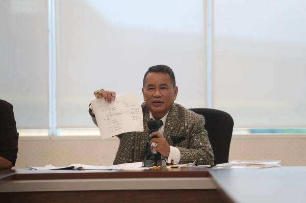 Bantah Tudingan CMNP, Hotman Paris: di Mana Penggelapan oleh BHIT? Unibank yang Terima Uang, Ini Bukti Transfernya! Bantah Tudingan CMNP, Hotman Paris: di Mana Penggelapan oleh BHIT? Unibank yang Terima Uang, Ini Bukti Transfernya!