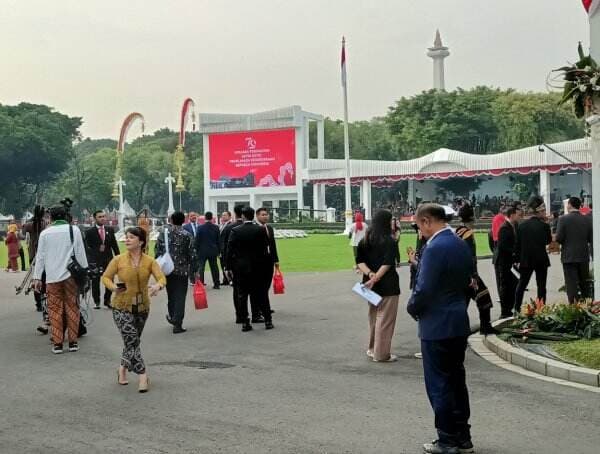 HUT ke-79 RI, Masyarakat Mulai Padati Istana Merdeka Â 