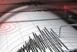  Gempa M4,3 Guncang Jember Jatim Malam Ini