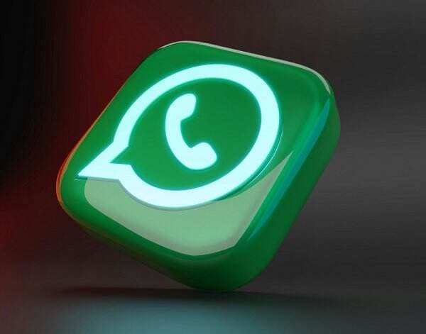 5 Aplikasi yang Diklaim Bisa Menyadap Chat WhatsApp 5 Aplikasi yang Diklaim Bisa Menyadap Chat WhatsApp