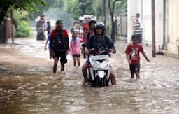 3 RT di Pluit Jakut Terdampak Banjir Rob Siang Ini