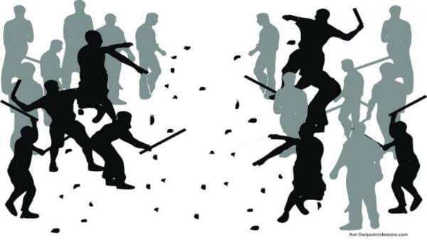 2 Ormas Bentrok gegara Rebutan Lahan di Kelapa Gading Jakut, 1 Orang Terluka 2 Ormas Bentrok gegara Rebutan Lahan di Kelapa Gading Jakut, 1 Orang Terluka