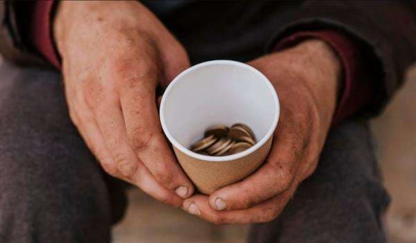 Sosok Pengemis Terkaya di Dunia, Hartanya Sentuh Rp13 Miliar Sosok Pengemis Terkaya di Dunia, Hartanya Sentuh Rp13 Miliar