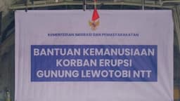 Kementerian Imigrasi dan Pemasyarakatan Serahkan Bantuan untuk Korban Erupsi Gunung Lewotobi