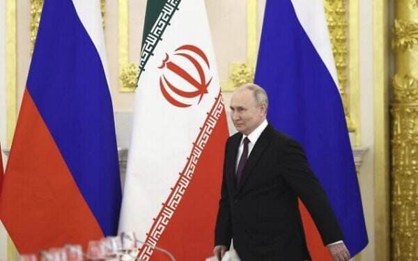 Iran-Israel Memanas, Rusia Minta Warganya Tak Bepergian ke Timur Tengah