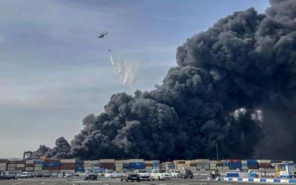 Kemlu Pastikan Tak Ada WNI Jadi Korban Ledakan Dahsyat di Iran Kemlu Pastikan Tak Ada WNI Jadi Korban Ledakan Dahsyat di Iran