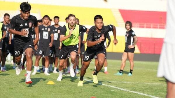 Jelang Malut United vs Semen Padang, Imran Nahumarury Tegaskan Laskar Kie Raha Sudah Siap Menang