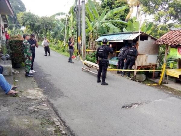 Geger, Warga Tamansari Bogor Terima Granat Aktif usai Hadiri Tahlilan