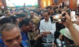 Pilkada Jakarta, Jokowi Bisiki Nama Ridwan Kamil ke Pujakesuma