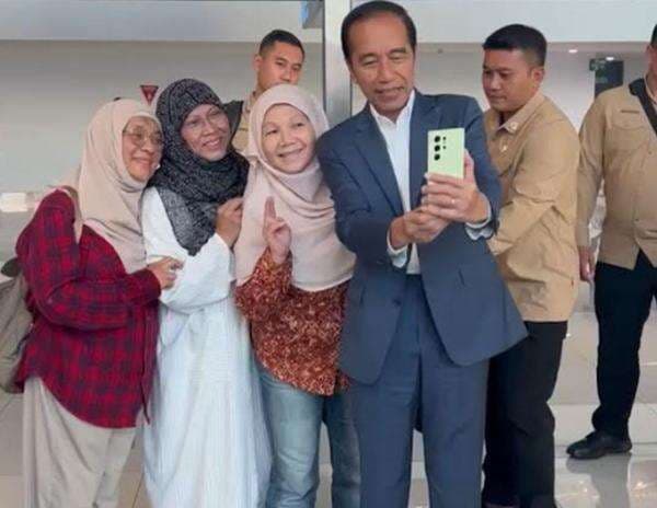 Diutus Prabowo, Jokowi Berangkat ke Vatikan Hadiri Pemakaman Paus Fransiskus Diutus Prabowo, Jokowi Berangkat ke Vatikan Hadiri Pemakaman Paus Fransiskus