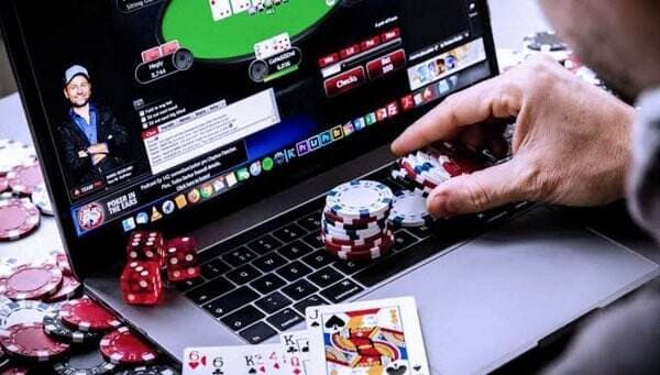 165 PNS Satpol PP DKI Main Judi Online, Transaksinya Capai Rp2,3 Miliar