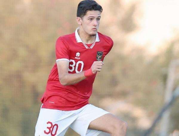 Berapa Kisaran Gaji Bek Tengil Timnas Indonesia Justin Hubner di Wolves? Berapa Kisaran Gaji Bek Tengil Timnas Indonesia Justin Hubner di Wolves?