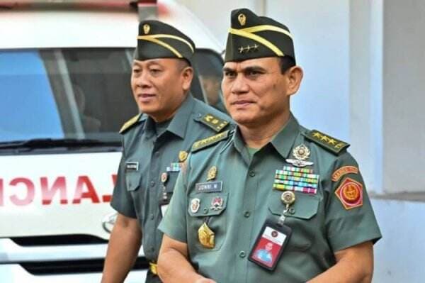 Karier Militer Jonni Mahroza, Perwira Senior Pertama dari Arhanud yang Jadi Letjen TNI
