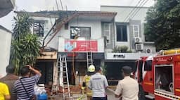 Kafe di Jagakarsa Kebakaran Diduga Akibat Kompor Menyala Ditinggal