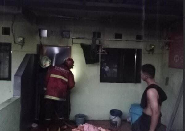 Tragis, Kakek di Pamulang Nekat Bakar Diri