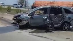 Kecelakaan di Tol Jombang, 5 Orang Dilarikan ke RS Basoeni Mojokerto