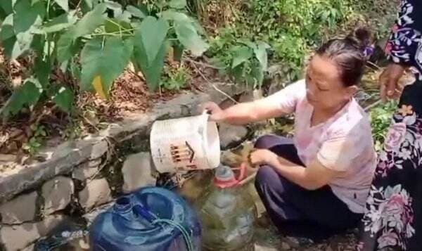 Nestapa Warga Babelan Bekasi, Setengah Tahun Alami Kekeringan hingga Harus Pakai Air Selokan