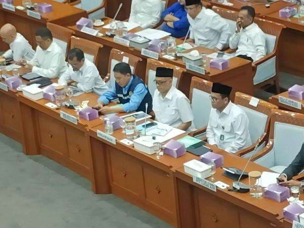 212.733 Jamaah Telah Lunasi Biaya Haji Jelang Keberangkatan ke Tanah Suci 212.733 Jamaah Telah Lunasi Biaya Haji Jelang Keberangkatan ke Tanah Suci