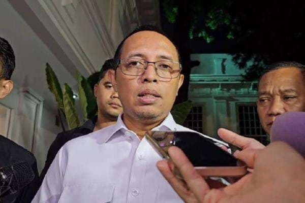 Rekam Jejak Hasan Nasbi, Komentari Teror Kepala Babi ke Tempo Dimasak Saja Rekam Jejak Hasan Nasbi, Komentari Teror Kepala Babi ke Tempo Dimasak Saja