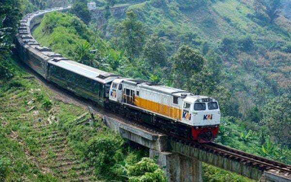 KAI Dukung Reaktivasi Rel di Jawa Barat, Alasannya Animo Pengguna Sangat Tinggi KAI Dukung Reaktivasi Rel di Jawa Barat, Alasannya Animo Pengguna Sangat Tinggi