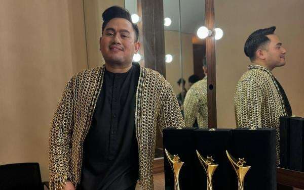 King Nassar Rasakan Hidup Monoton Setelah 10 Tahun Menduda King Nassar Rasakan Hidup Monoton Setelah 10 Tahun Menduda