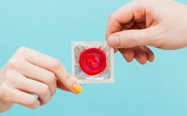 Cara Memakai Kondom agar Tidak Bocor, Jangan Sampai Salah! Cara Memakai Kondom agar Tidak Bocor, Jangan Sampai Salah!