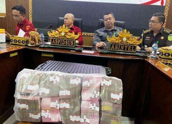 Kejati Usut Dugaan Korupsi Jalan Tol Lampung, Negara Dirugikan Rp66 Miliar Kejati Usut Dugaan Korupsi Jalan Tol Lampung, Negara Dirugikan Rp66 Miliar