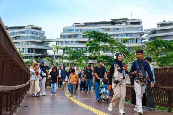 Jumlah Pengunjung IKN Tembus 64 Ribu Orang Selama Libur Lebaran 2025 Jumlah Pengunjung IKN Tembus 64 Ribu Orang Selama Libur Lebaran 2025