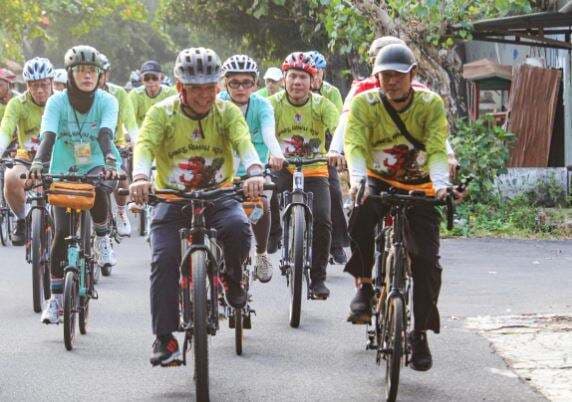 Kurangi Emisi Karbon, Pemerintah Dorong Mobilitas Warga Gunakan Sepeda