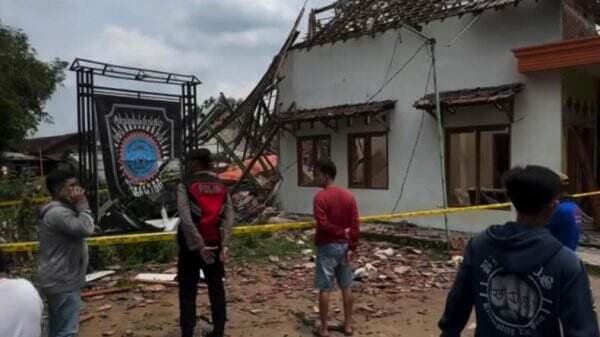 Ledakan di Mojokerto, Korban Tewas Ibu dan Anak 