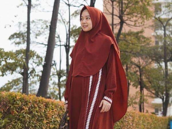 5 Atlet Indonesia yang Makin Bahagia Usai Jadi Mualaf, Nomor 1 Mantan Pemain Timnas Indonesia 5 Atlet Indonesia yang Makin Bahagia Usai Jadi Mualaf, Nomor 1 Mantan Pemain Timnas Indonesia