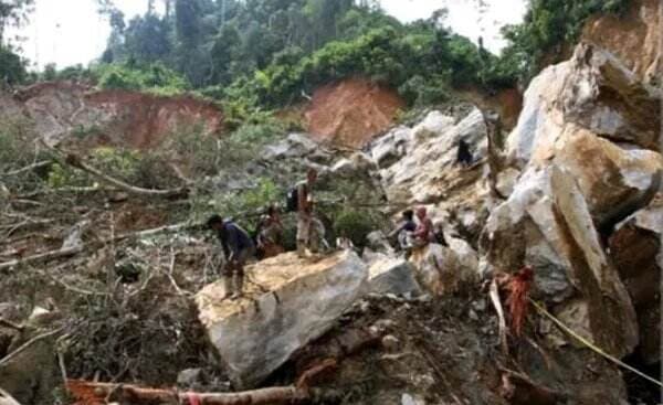 Update Korban Longsor Tambang Ilegal di Solok, 2 Orang Masih Hilang