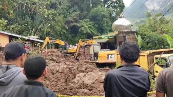 Update Longsor di Karo: 8 Korban Ditemukan Tewas 2 Orang Masih Hilang