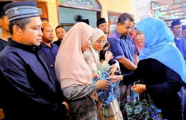 Longsor Tutup Jalur Alternatif Cangar yang Menghubungkan Mojokerto-Kota Batu Longsor Tutup Jalur Alternatif Cangar yang Menghubungkan Mojokerto-Kota Batu