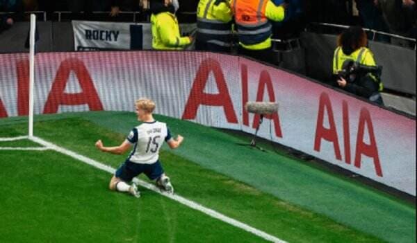 Tottenham Tumbangkan Liverpool, Selangkah Lagi ke Final Piala Liga Inggris