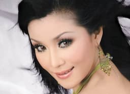 Biodata dan Agama Maria Eva, Pedangdut Cantik yang Tenggelam Imbas Skandal Video Mesum