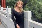 Mariah Carey Jalan-Jalan di Tembok Besar China Pakai Sepatu Hak Tinggi, Netizen Syok