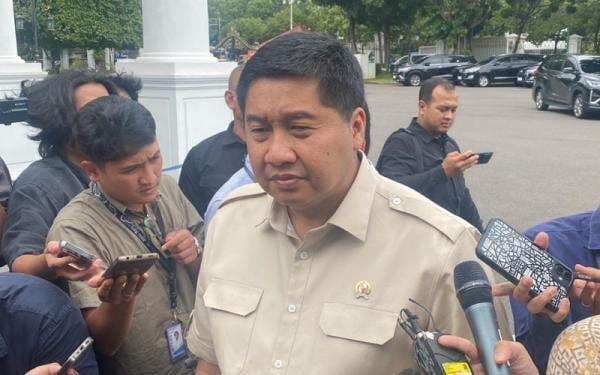 Dampingi Prabowo ke Qatar, Maruarar Mau Tagih Komitmen Investasi Tiga Juta Rumah Dampingi Prabowo ke Qatar, Maruarar Mau Tagih Komitmen Investasi Tiga Juta Rumah