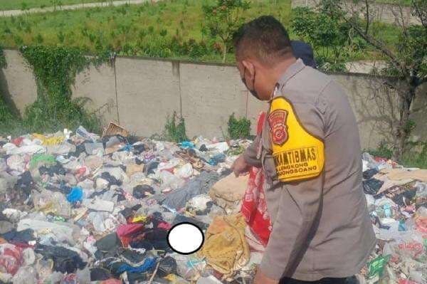Bandung Geger, Mayat Bayi Laki-laki Ditemukan di Tumpukan Sampah Bojongsoang Bandung Geger, Mayat Bayi Laki-laki Ditemukan di Tumpukan Sampah Bojongsoang