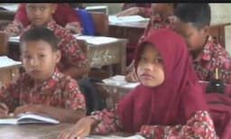 Program Makan Bergizi Gratis di Songgom Brebes Disetop, Siswa-Orang Tua Kecewa