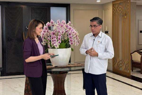 Menaker: Industri Butuh Tenaga Kerja yang Kuasai AI Menaker: Industri Butuh Tenaga Kerja yang Kuasai AI