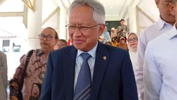 Reshuffle Kabinet: Prabowo Dikabarkan Ganti Mendikti Saintek Reshuffle Kabinet: Prabowo Dikabarkan Ganti Mendikti Saintek