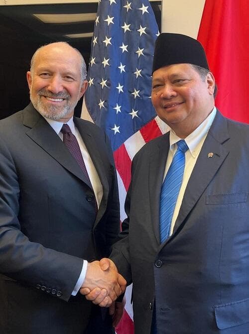 Menko Airlangga Ungkap 5 Tawaran Indonesia dalam Negosiasi Tarif Impor Trump Menko Airlangga Ungkap 5 Tawaran Indonesia dalam Negosiasi Tarif Impor Trump