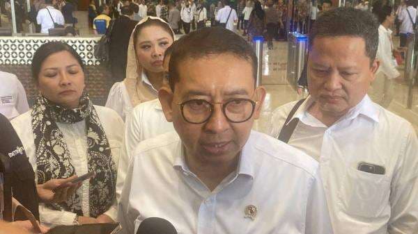 Fadli Zon Kenang Obrolan Terakhir dengan Titiek Puspa Fadli Zon Kenang Obrolan Terakhir dengan Titiek Puspa