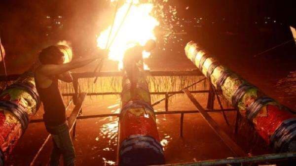 7 Tradisi Unik Lebaran di Berbagai Daerah Indonesia yang Menarik untuk Diketahui 7 Tradisi Unik Lebaran di Berbagai Daerah Indonesia yang Menarik untuk Diketahui