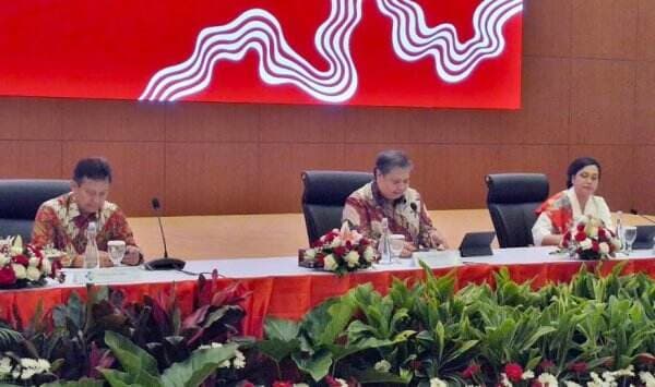 Mesin Pertumbuhan Ekonomi 2025, Prabowo Andalkan Makan Bergizi Gratis