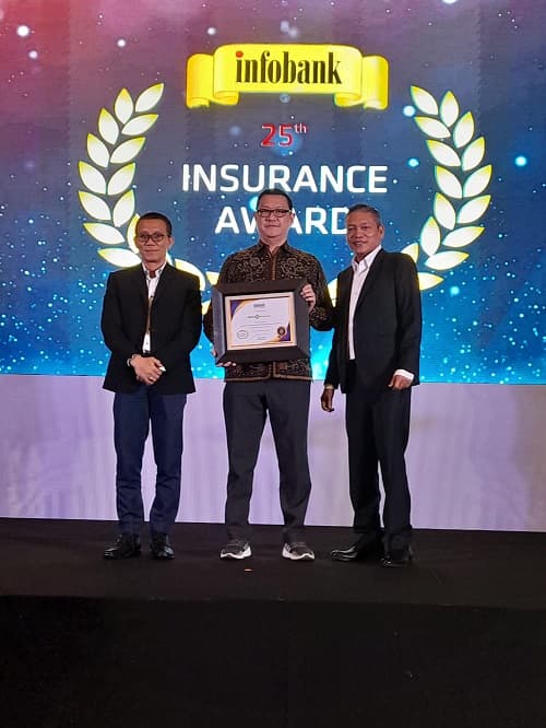 MNC Insurance Raih Penghargaan Non-Bank Financial Institution Award 2024