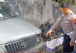 Duarr! 3 Bocah Boncengan Naik Motor Tabrak Toyota Kijang di Madina, 2 Tewas