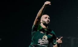 Hasil Liga 1: Persebaya Gilas Madura United, Mohammed Rashid Borong Gol